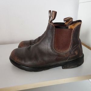 Blundestone brown  size 3 AU - 6 US